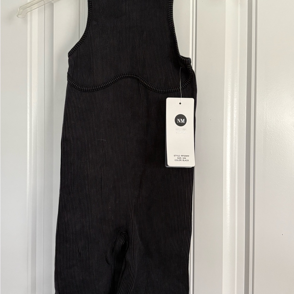 Women’s Black Ribbed short body suit